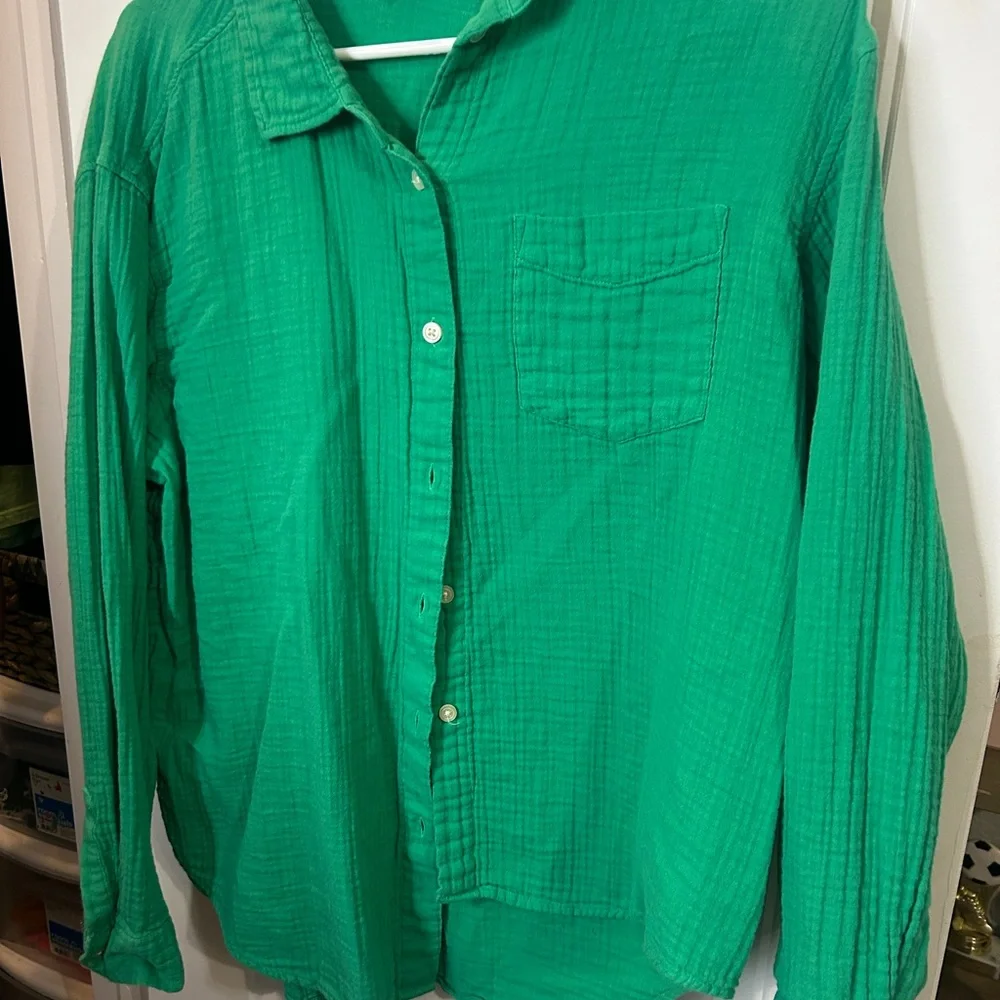 GAP Green Button Down Shirt for Women - Picture 1 of 1